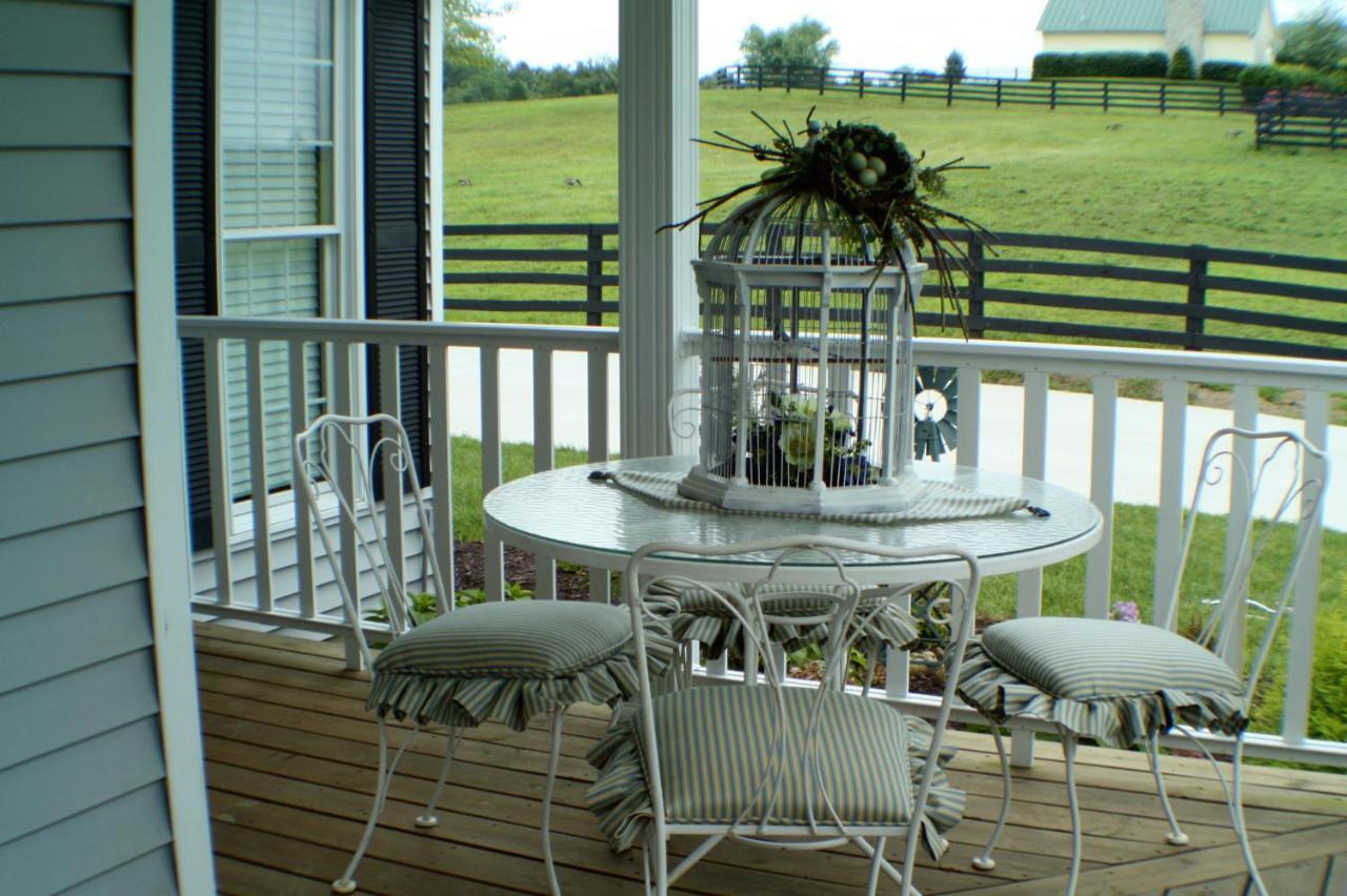 Pillow And Paddock B&B La Grange Buitenkant foto